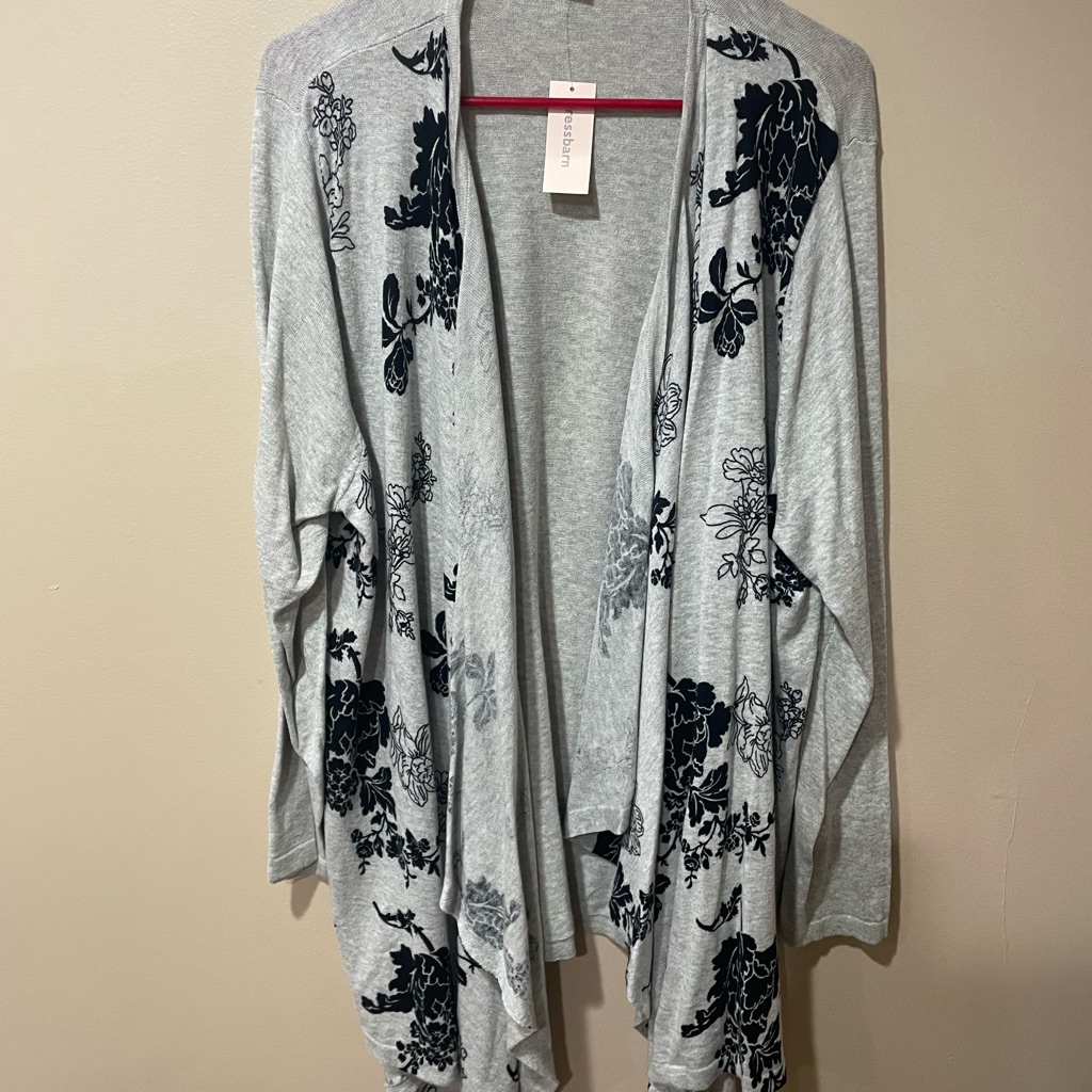 Dressbarn Gray And Black Floral Cardigan